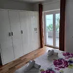 Hotel Apartman Gabi *