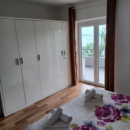 Hotel Apartman Gabi *